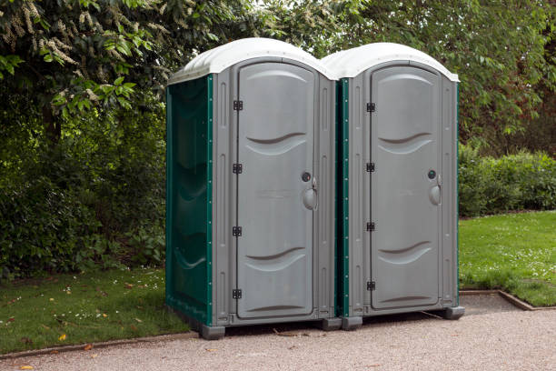 Best Standard Portable Toilet Rental in Lake Catherine, IL